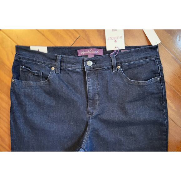 Gloria Vanderbilt Amanda Denim Blue Jeans Size 14S Stretch Slimming Jean - Picture 3 of 12